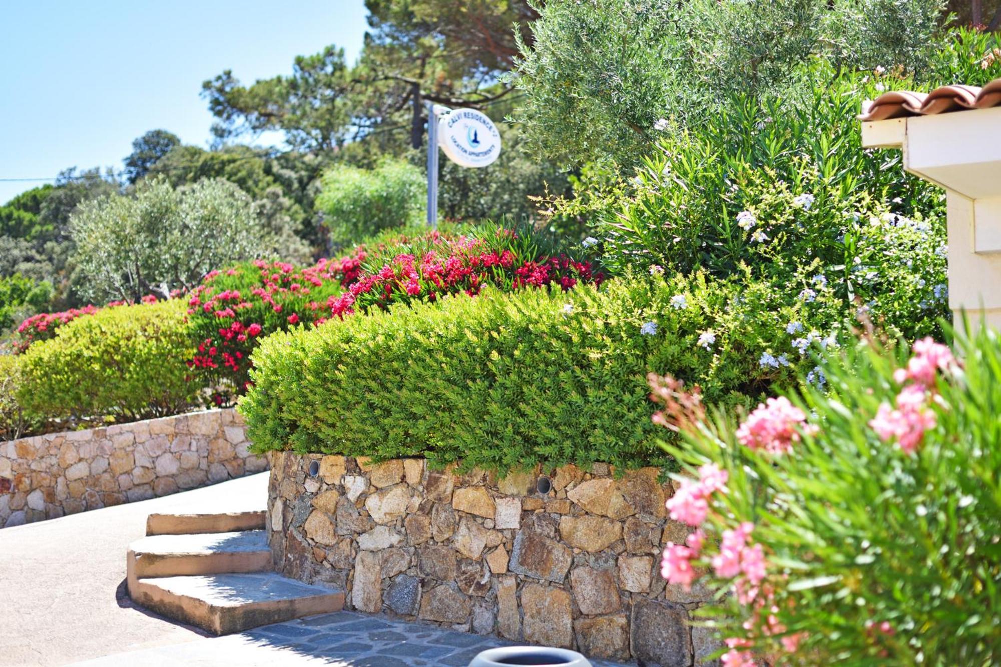 Calvi Appart Hotel Exterior photo